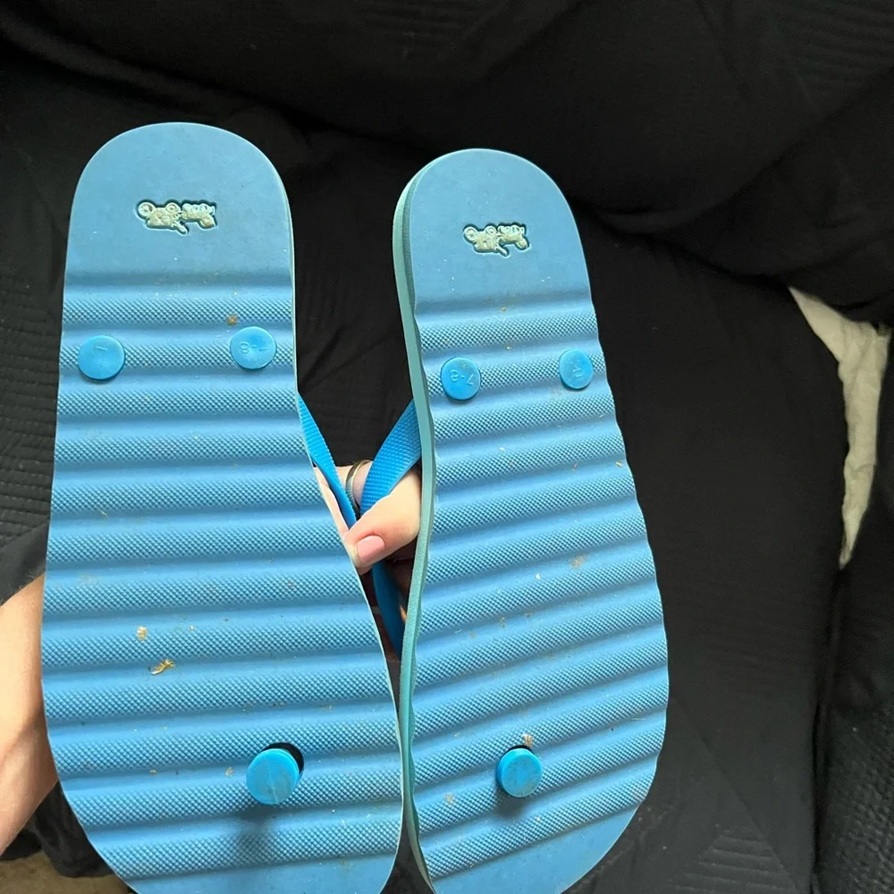 NWOT CUTE COACH FLIP FLOPS SIZE 8 - Picture 4 of 5